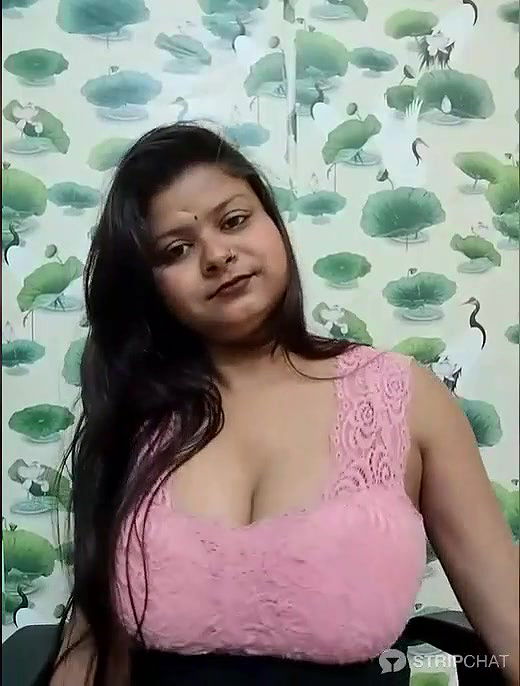 Stripchat Attractive Queen