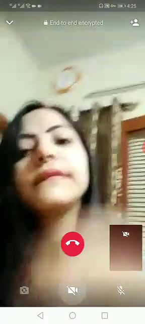 Hot bhabhi showing her Boobs on video call with her boyfriend