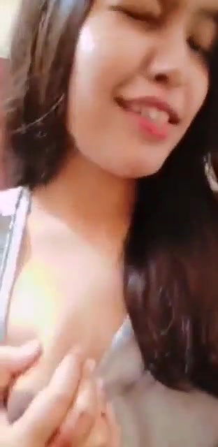 Cute desi girlfriend nude selfie showing her sexy nude body P1