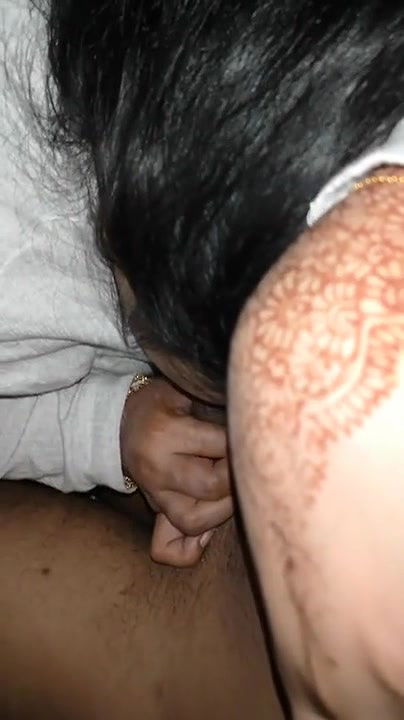 Paki Bhabi Sucking And Giving Rimjob 1