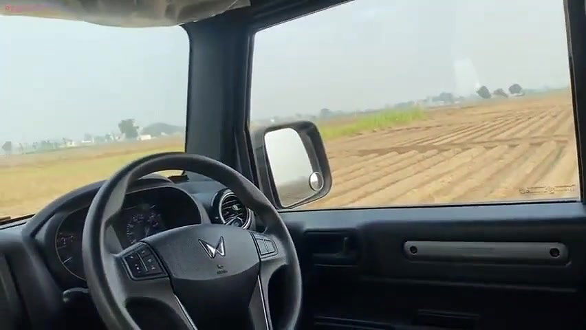 Bhabhi Giving Blowjob Inside Car