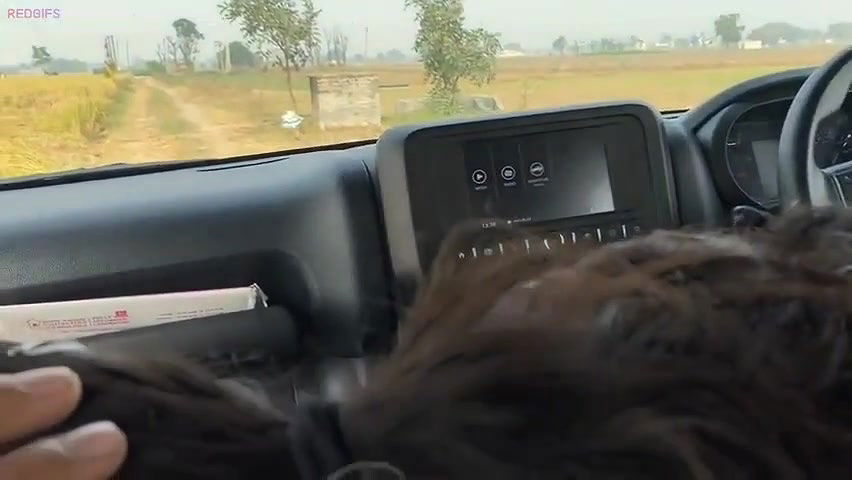 Bhabhi Giving Blowjob Inside Car