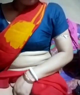 Assame Boudi Pussy Fingering