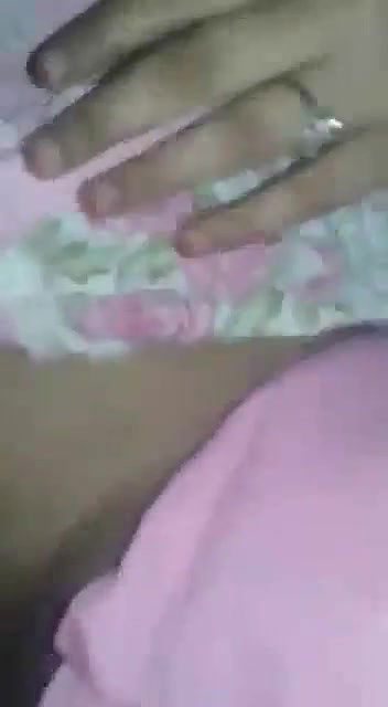 shaved pussy girl fucked