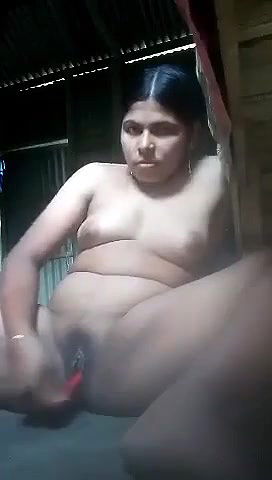 pussy fucking with brush after opening saree