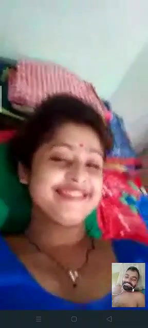 hot bhabhi showing her asset on vc to devar