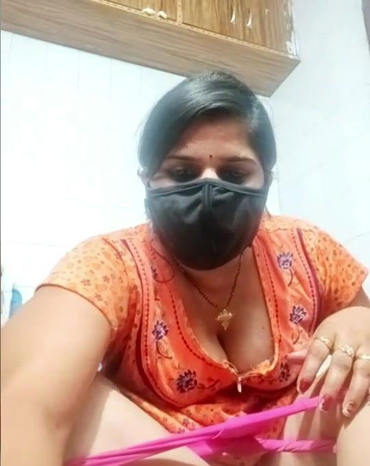 web cam couple bj and pussy show