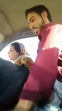 driver fucking chubby aunty in car