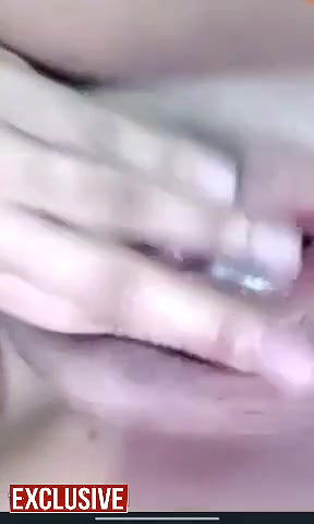 desi call girl pussy fucking with cucumber