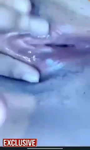 desi call girl pussy fucking with cucumber