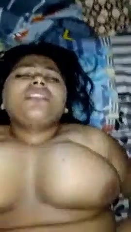 Busty Bhabhi moaning sex MMS latest video
