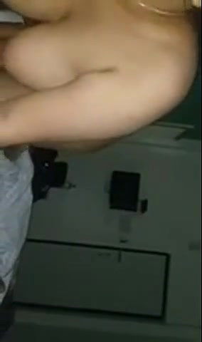 Mature Bhabhi homemade fucking MMS