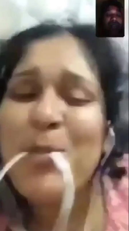 Cheater Bhabhi Showing On Video Call