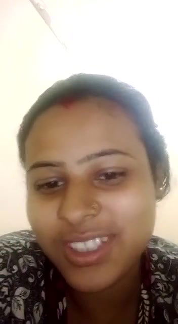 bahbhi showing her assets