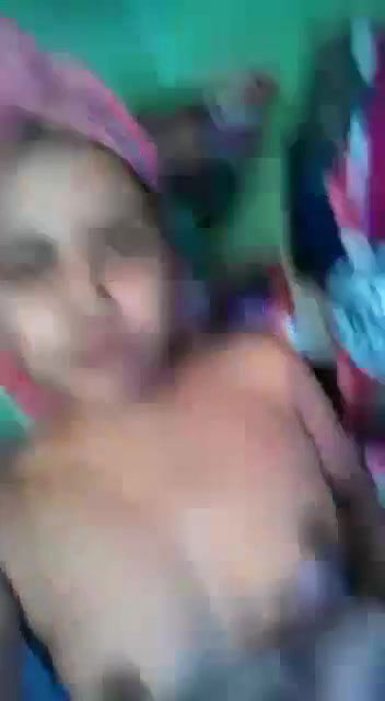 virgin girl rubbing pussy