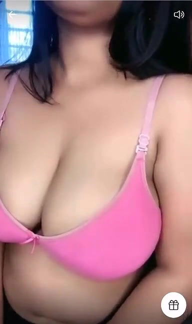 New chamet video collection 6107399127899837873