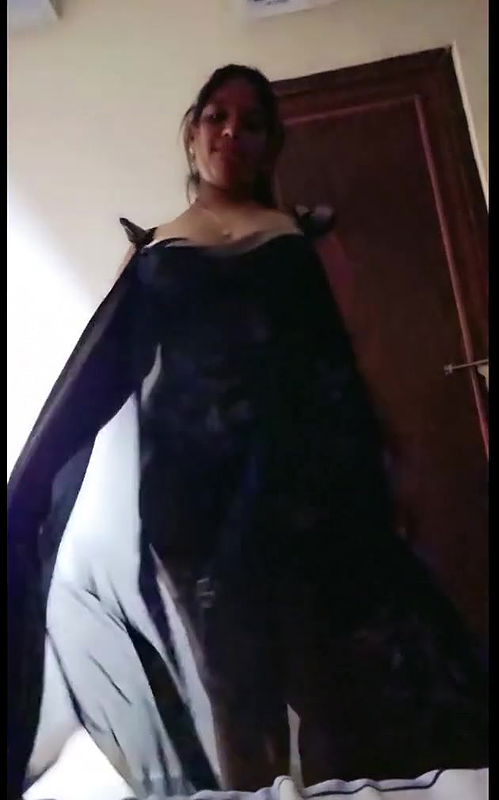 Big ass Telugu aunty