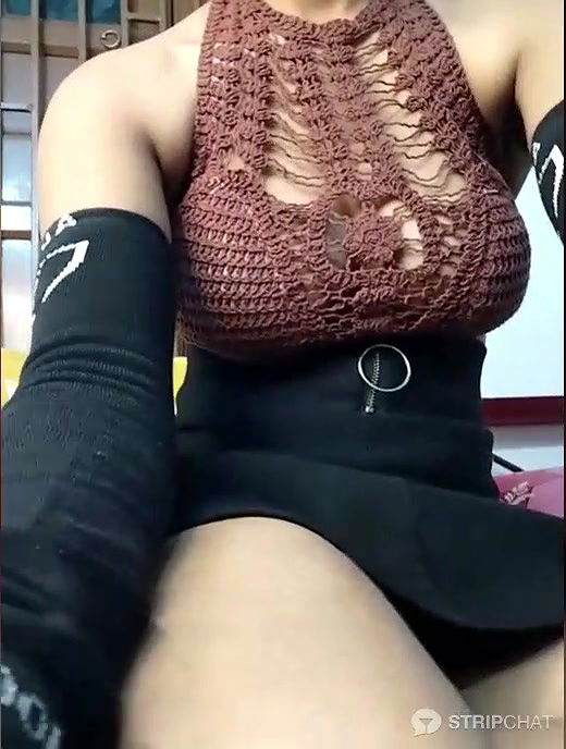 Stripchat Cute Janvi 5