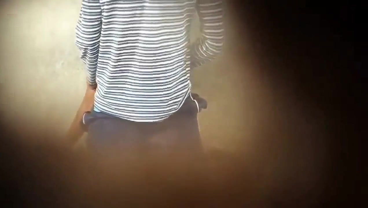 Spy Cam Leaked MMS Video of Sri Lanka Couple