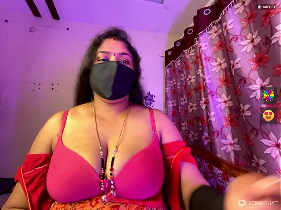 Stripchat LouleyRanii