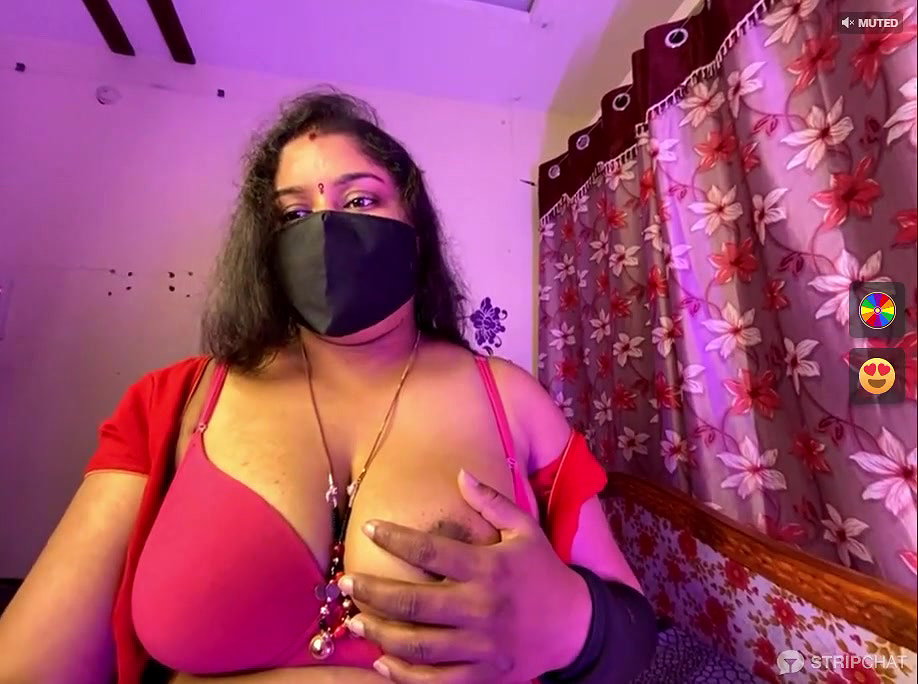 Stripchat LouleyRanii