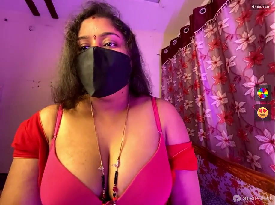 Stripchat LouleyRanii