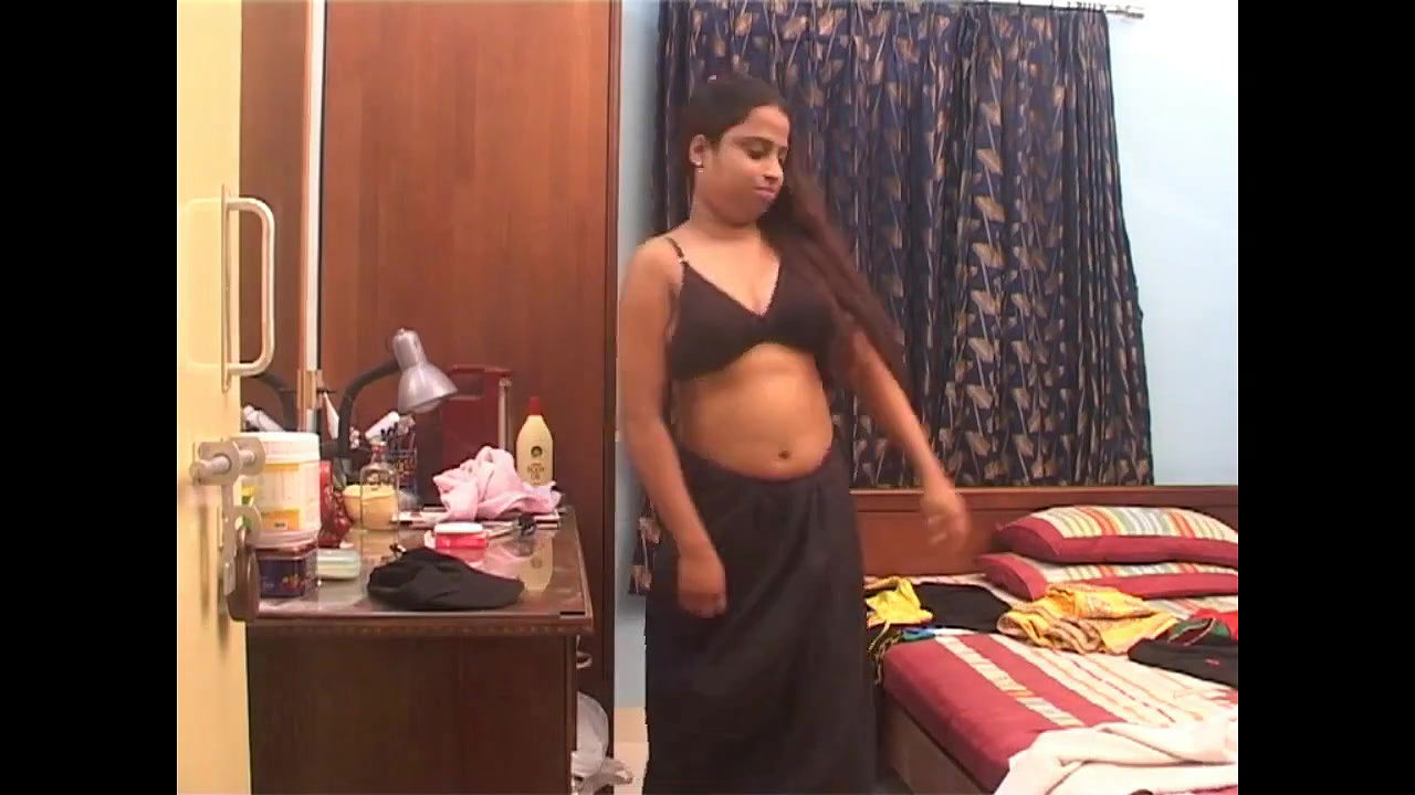 Bindhaas Bhabhi With Gas Delivery Boy