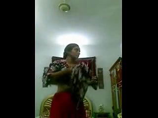 ladki ne nagi video banyi