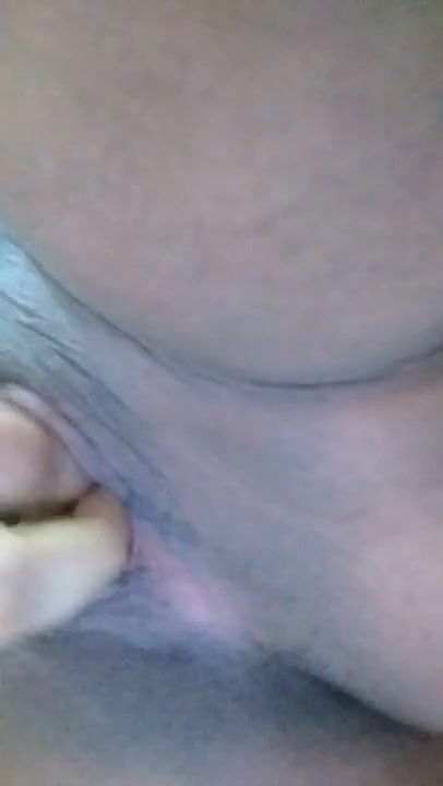 Indian busty girl fingering pussy selfie video