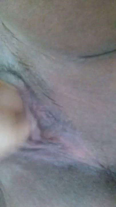 Indian busty girl fingering pussy selfie video