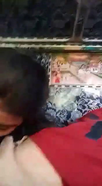 Local Desi Randi blowjob to a truck driver MMS