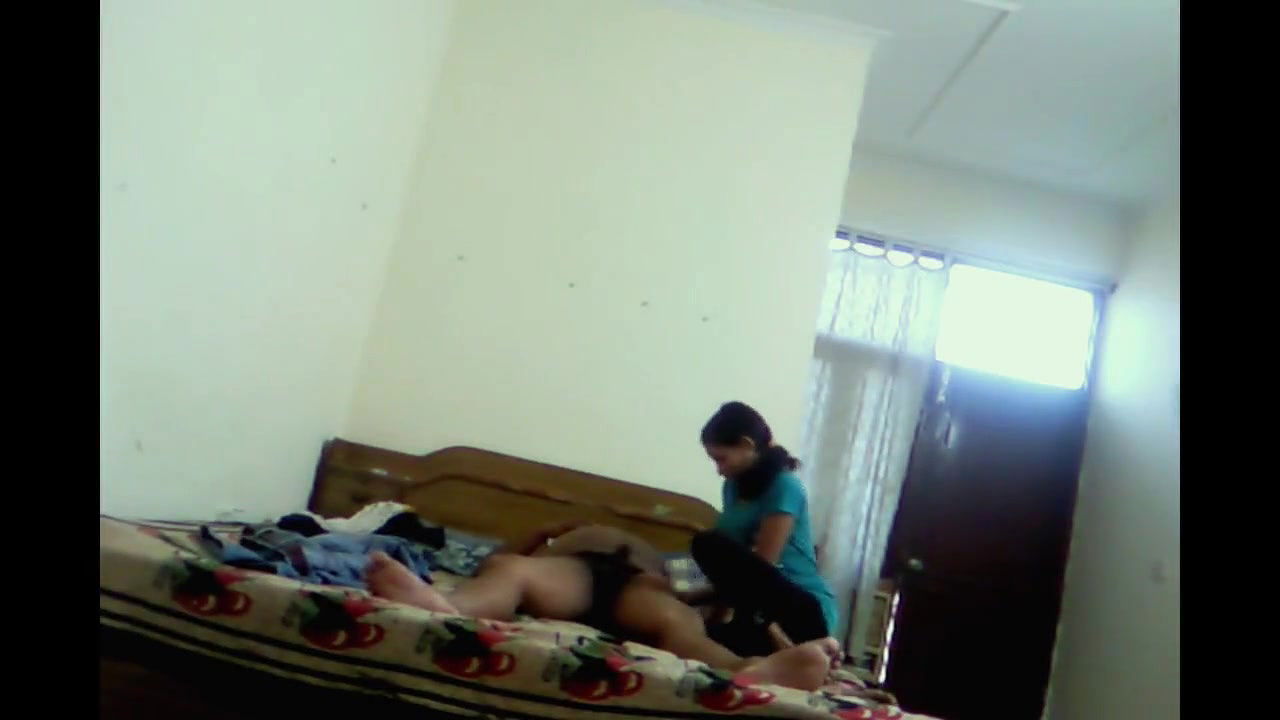 Cheap Indian call girl sex with her client