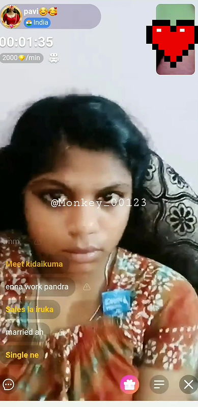 Pavi chamet Tamil boob show