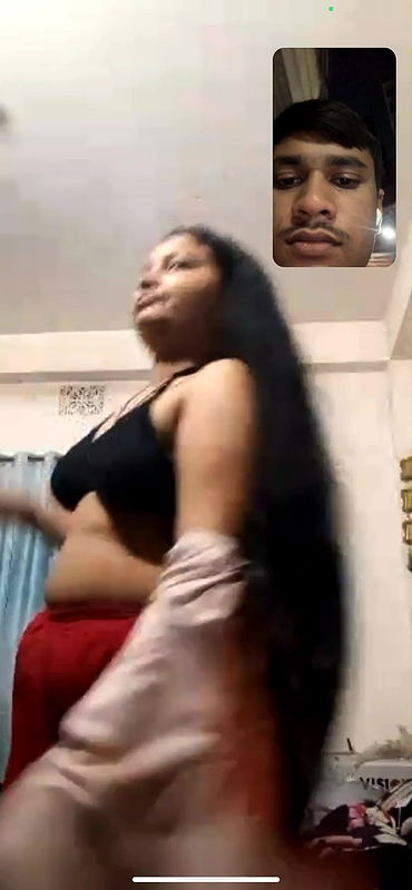 Chubby Shy Bangladeshi Girl Showing