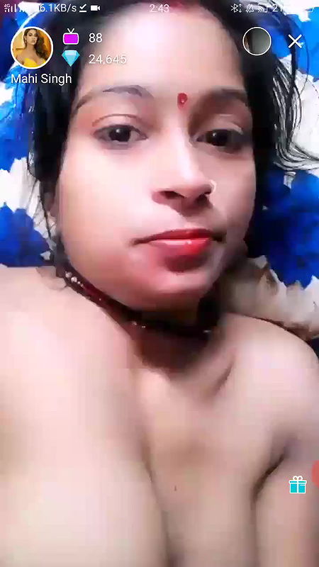 Sexy Bhabhi livecam sex chat video leaked