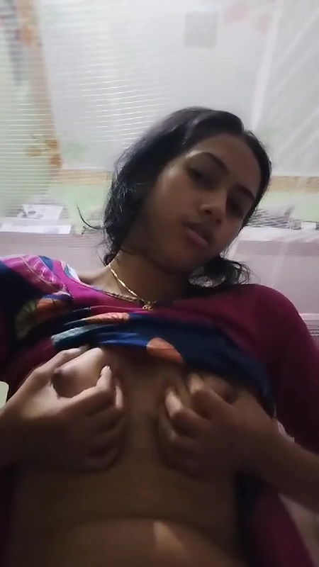 Slim Bengali Girl Nude Show 1
