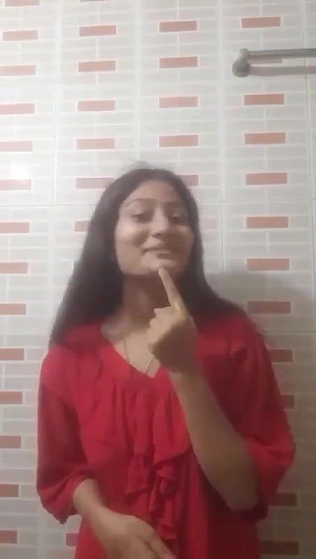 Young desi cutie striptease shows her lovely untouched nude body P4