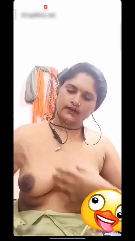Kannada aunty rubbing pussy and fingering on video call   FSI Blog