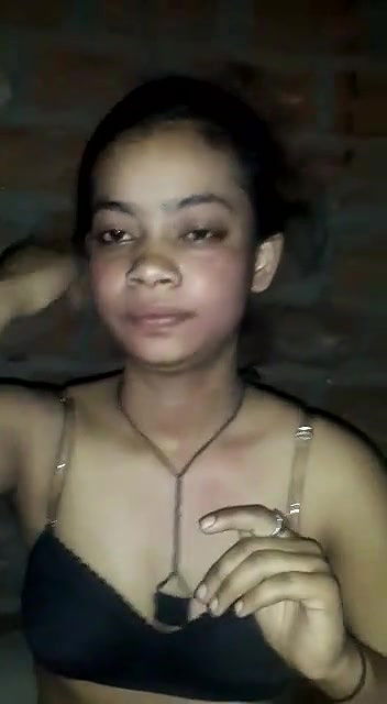 young girl nude show