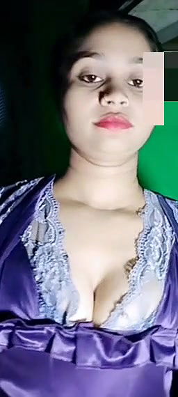 Dilruba Bangladeshi Girl Showing Closeup Fingering 1