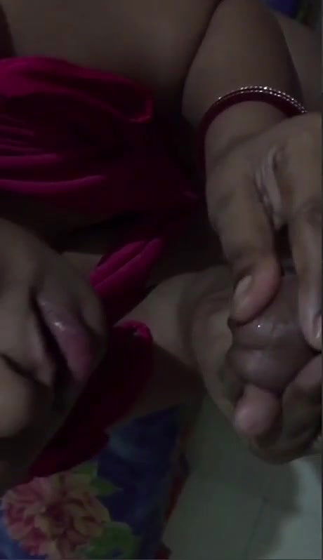 Nive Hand And Blow Job By Aunty