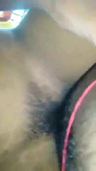 Guwahati Girl Bf Ke Lund Pe Baith Ke Chudwati Hui