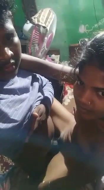 Village Couple Dhire Dhire Sex Ka Maza Lete Aur Humein Dete Hue