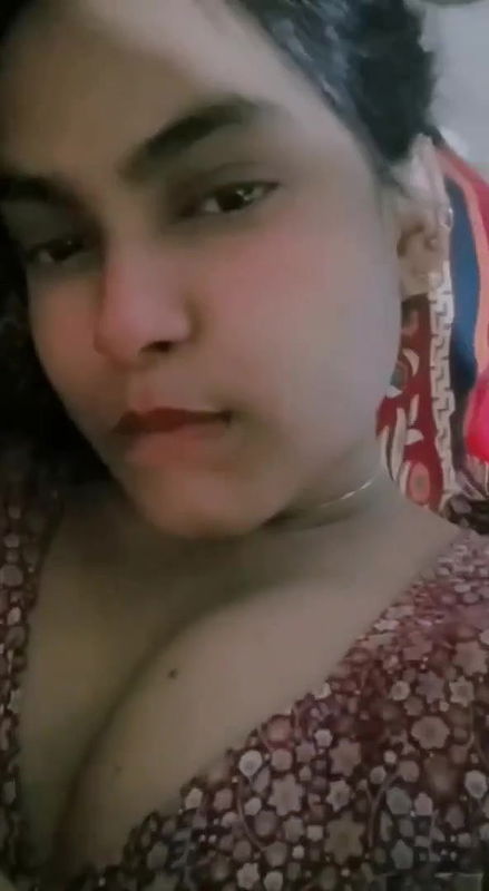 Teasing with nipple slip by sexy and horny girl   FSI Blog