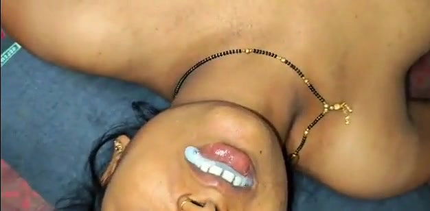 Cum pouring in mouth after heavy blowjob by village wife   FSI Blog