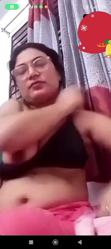 Cheater MILF showing big boobs to seduce lover   FSI Blog