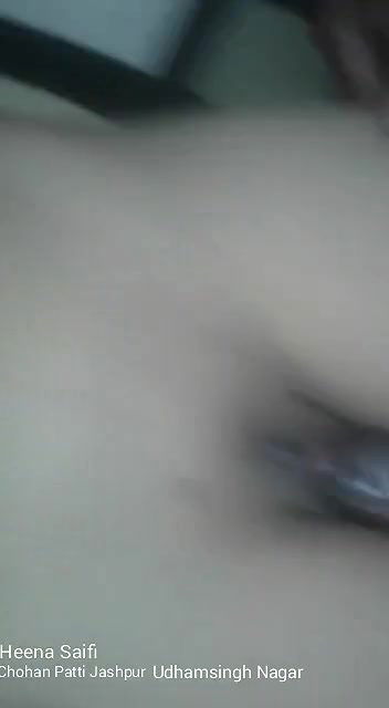 Nude Indian wife fucking with her neighbor MMS video