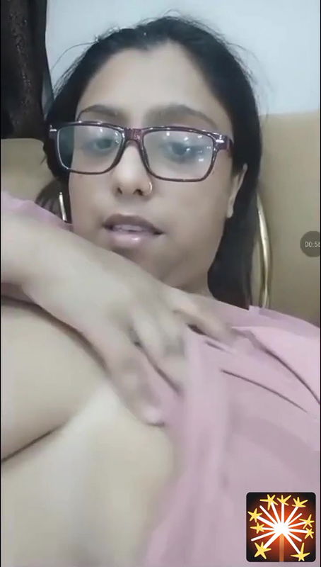 Busty Glasses Aunty Showing 1