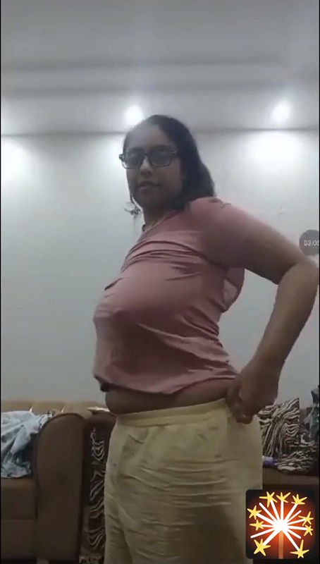 Busty Glasses Aunty Showing 2