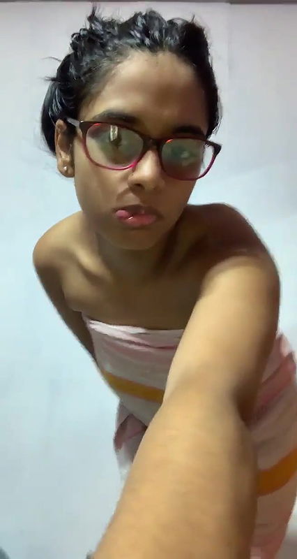 Glasses Horny Girl Nude Show Sucking Dick Riding 1